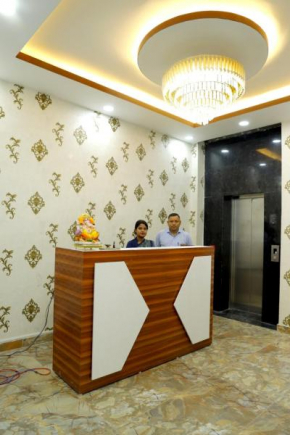 Hotel Arya Palace